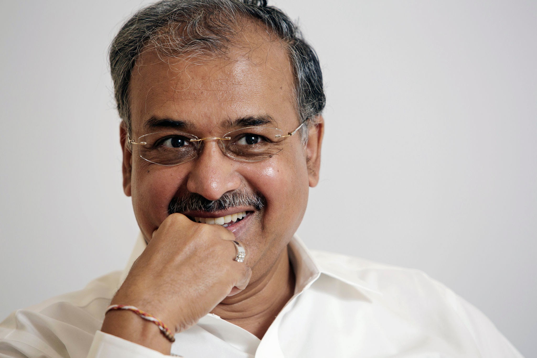  Biography of Dilip Shanghvi, Early life of Dilip Shanghvi, Sun Pharmaceuticals founder, Indian pharmaceutical industry, Success story of Dilip Shanghvi,Sun Pharmaceuticals acquisitions, Dilip Shanghvi's net worth, Contributions of Sun Pharmaceuticals, Philanthropic activities by Dilip Shanghvi, Leadership of Dilip Shanghvi,Buy Sun Pharmaceuticals stock, Sun Pharma's financial performance, Sun Pharma's product portfolio, Investing in pharmaceutical companies, Sun Pharma's competitive advantage