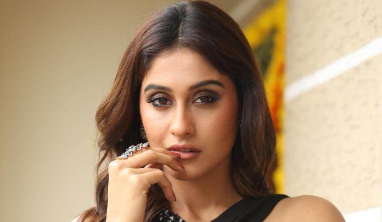 Regina Cassandra Biography - Early Life, Career, Awards and Personal Life